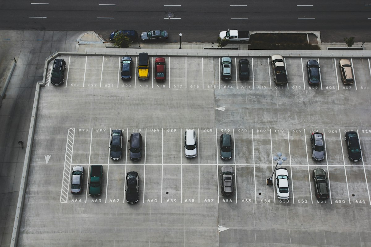 Low Clearance Parking Garage Towing in San Diego: How Wheel-Lift Trucks Save the Day